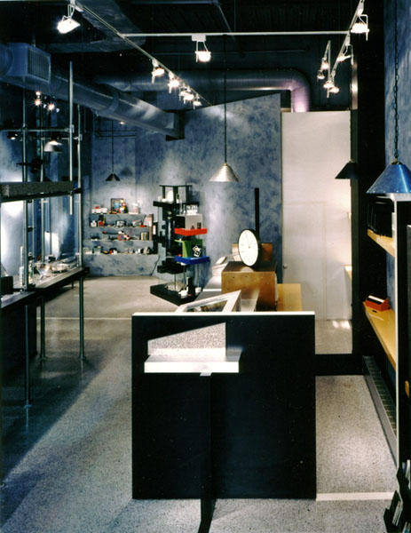 http://www.florianarchitects.com/files/gimgs/4_showroom3.jpg