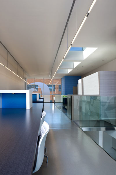http://www.florianarchitects.com/files/gimgs/8_09479r.jpg